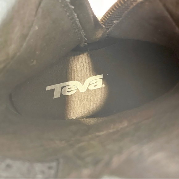 Teva Women's De La Vina Low Suede Boot Black Size 6.5 - Picture 10 of 12